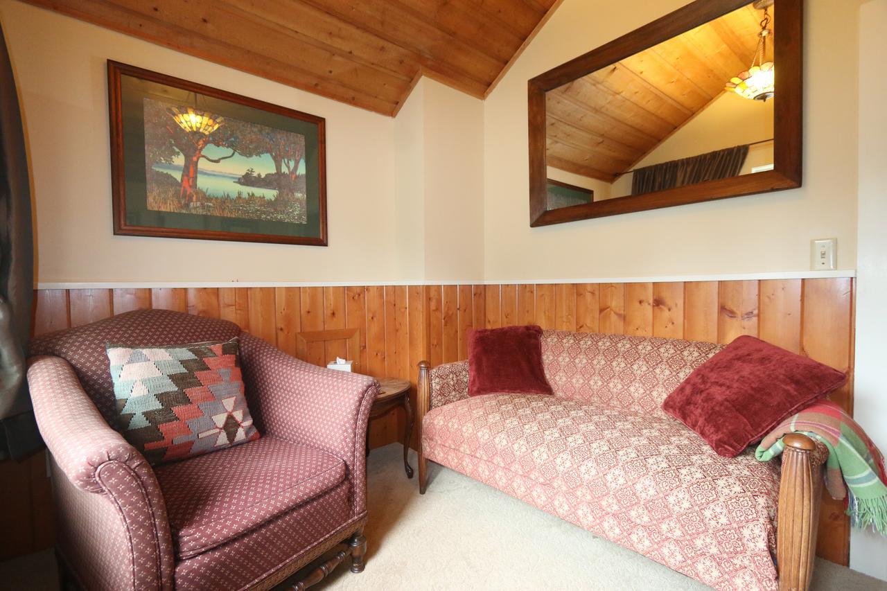 Kangaroo House Bed & Breakfast Eastsound Exteriör bild